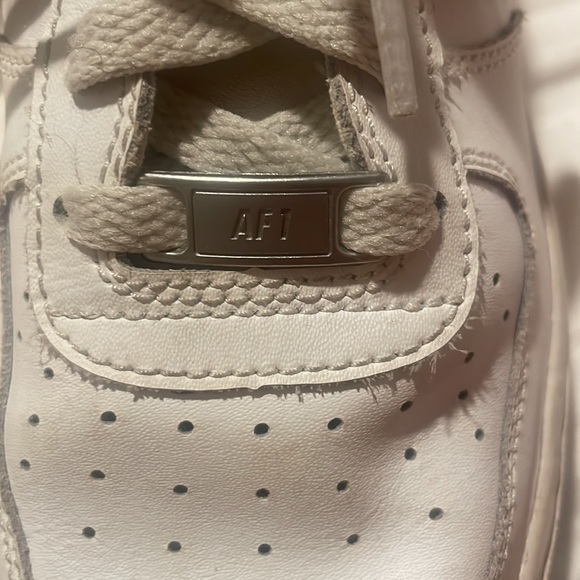 NIKE AIRFORCE 1’S size 6 - Picture 2 of 4